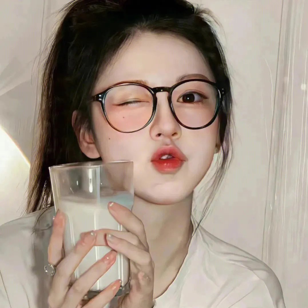 蛇发女妖封面